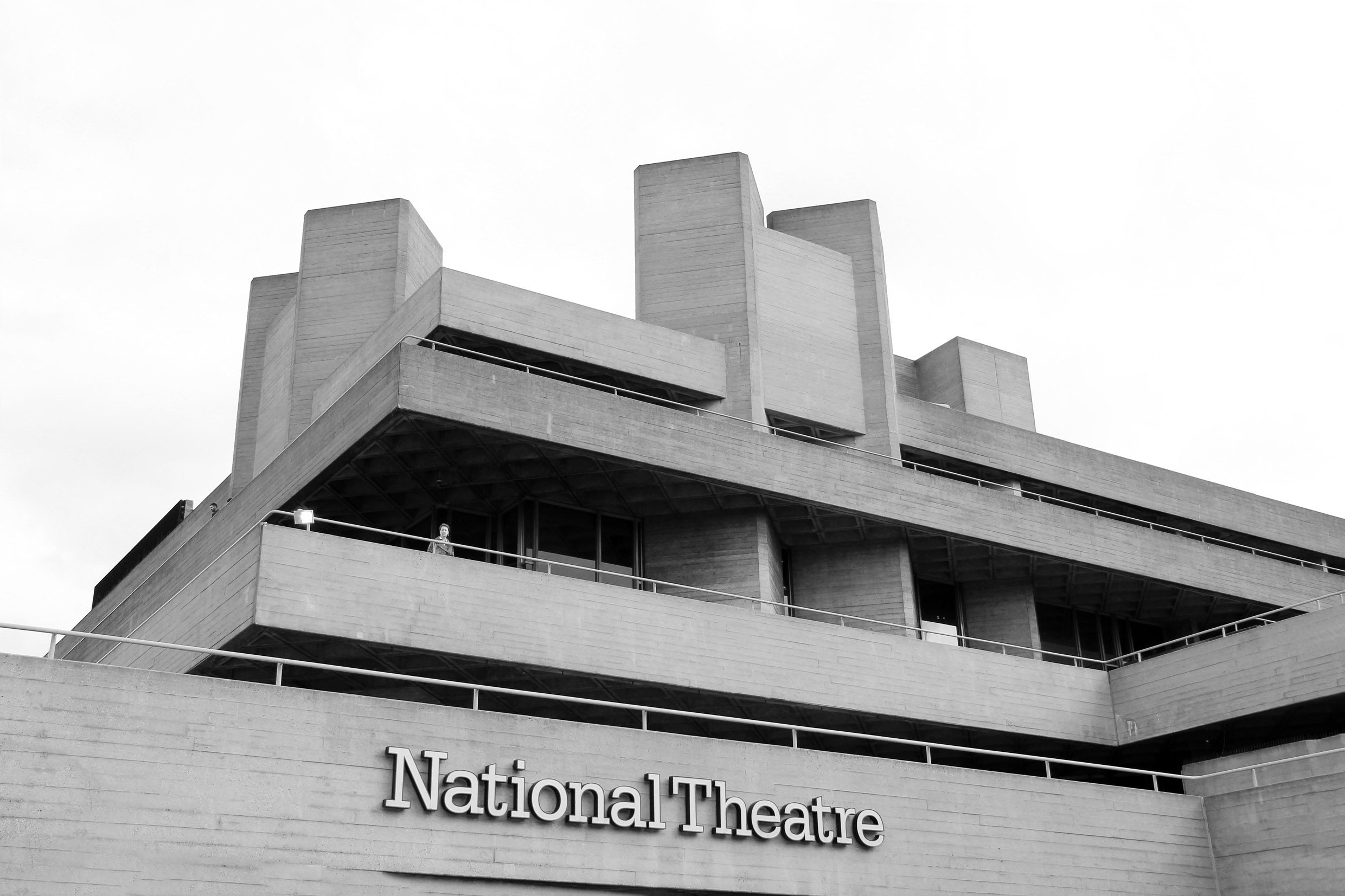national theatre by fashion art media